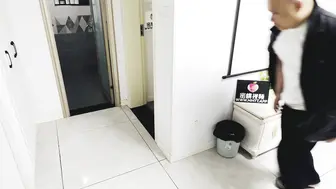 蒙脸巨乳极品福利姬完美小骚鲍，被大尺度猛操到内射