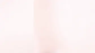 极品美女裸舞福利，边扭腰边揉奶自慰到湿透