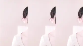 极品美女全裸热舞福利，边扭边抠穴到喷水